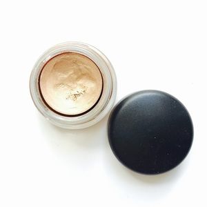 MAC Pro Longwear Paint Pot- Indianwood