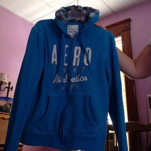 Aero sweater
