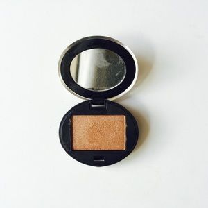 Urban Decay Deluxe Eyeshadow- Shag