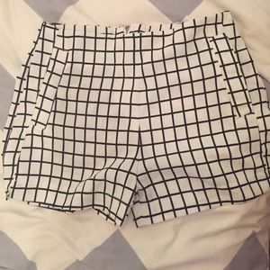 Grid Shorts