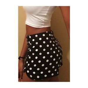 💜Polka dot high waisted shorts💜