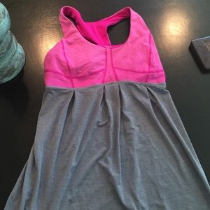 Lululemon shirt with built in bra