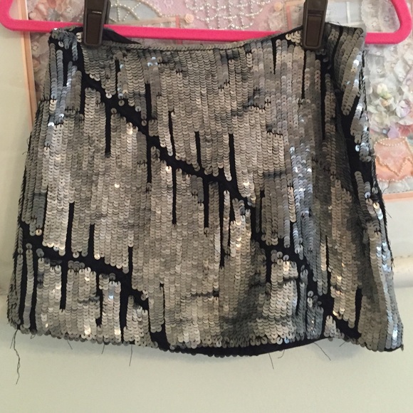Gryphon black and silver sequin skirt - Picture 2 of 2