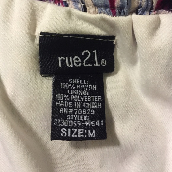 Fun pattern shirt - Picture 3 of 3