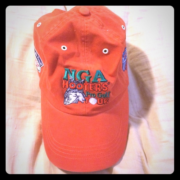 Hooters Pro Golf Tour 2004 Hat