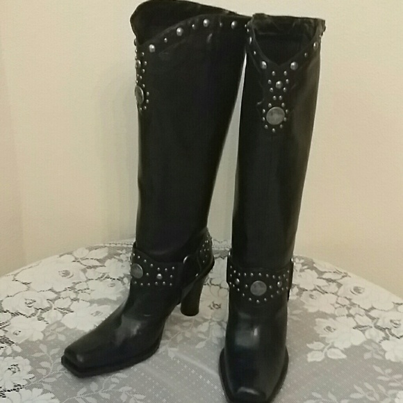 Antonio Melanie Boots