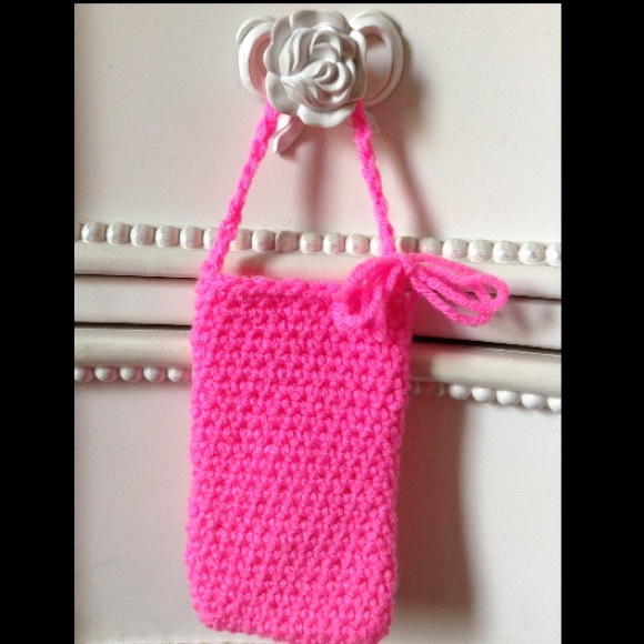 Pink Hand-Crochet iPhone/iPod Pouch - Picture 1 of 3