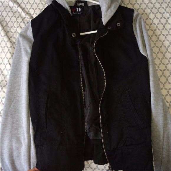Cute jacket !!