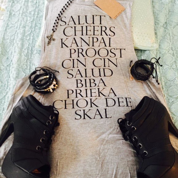 Salut Cheers Shirt Size L - Picture 2 of 3