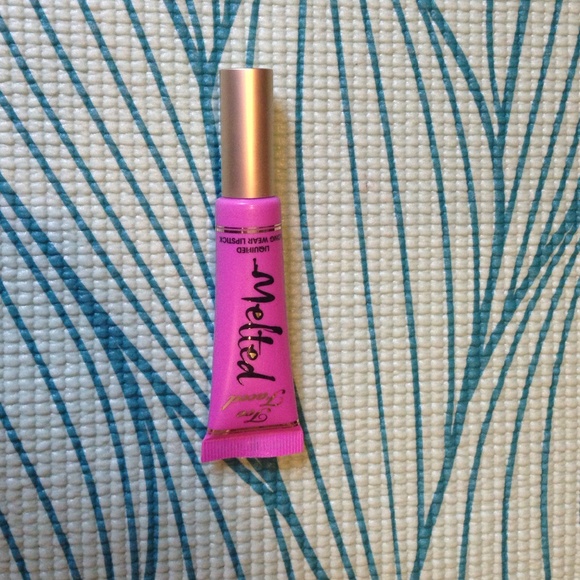 Too Faces Melted Liquid lipstick in Melted Violet