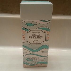 Benefit triple performing facial emulsion