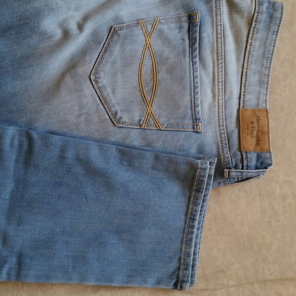 Abercrombie N Fitch jeans