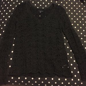 Small American Eagle Outfitters knit sweater