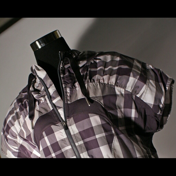 RUN WITH IT JACKET
