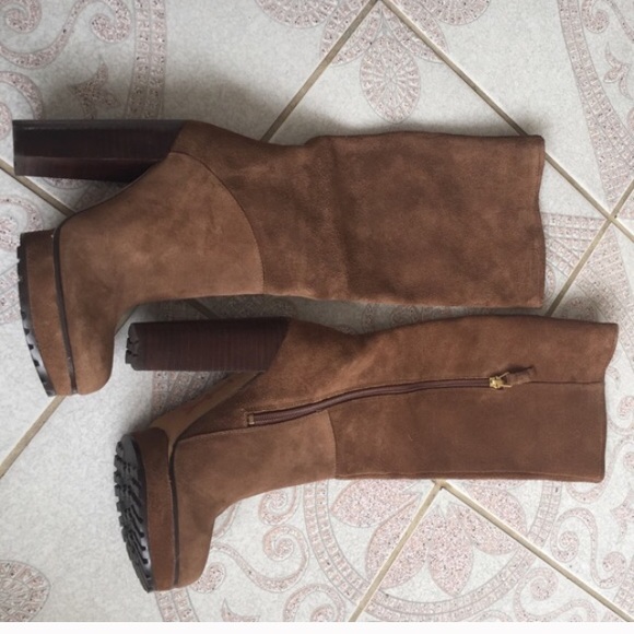 🌈Super Sexy & Gorgeous Brown suede, platform size 35 boots - Picture 2 of 6