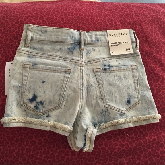 Super High Rise Shorts - Picture 2 of 3