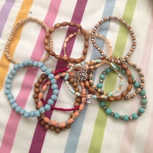 Mudd Braclets