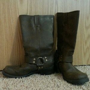 Brown boots