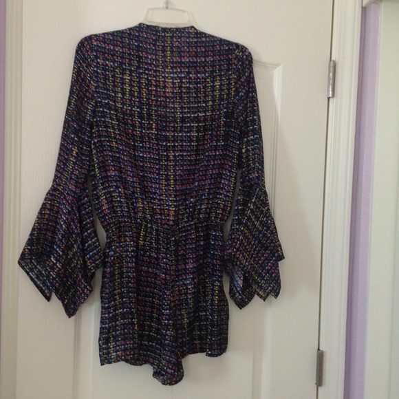 ⚡SALE⚡NWT Romeo & Juliet Couture romper - S - Picture 2 of 2