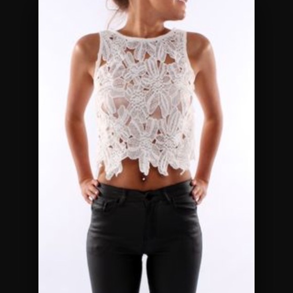 LF white lace tank
