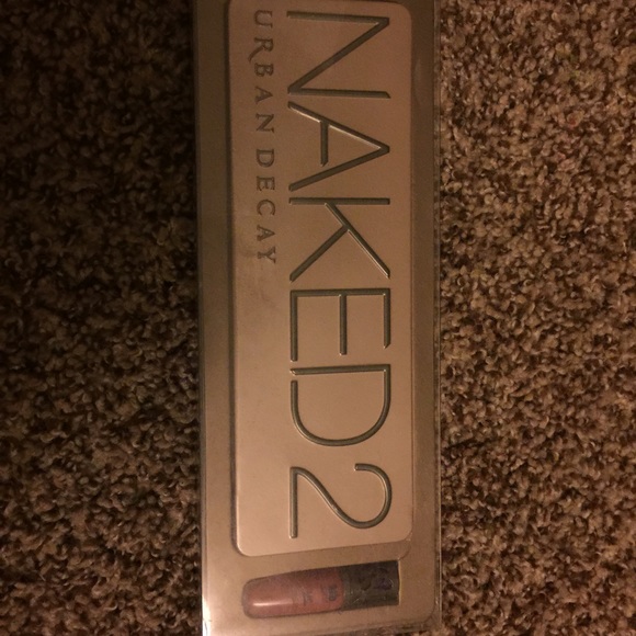 UD Naked 2