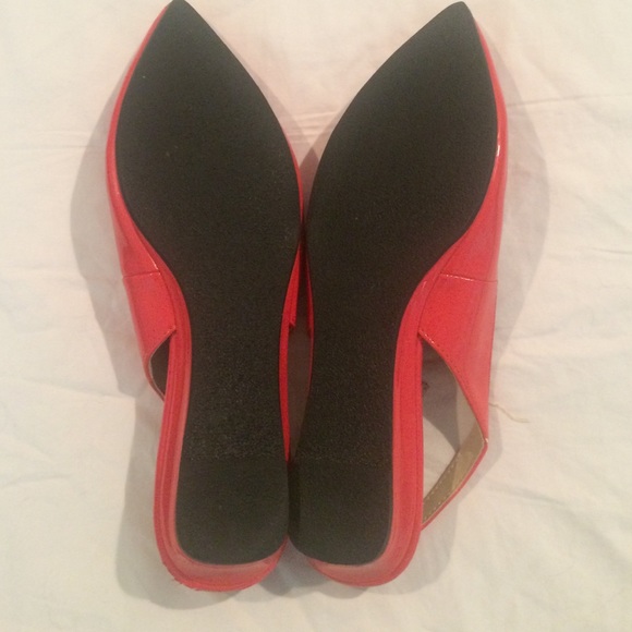 Shoes - Picture 2 of 2