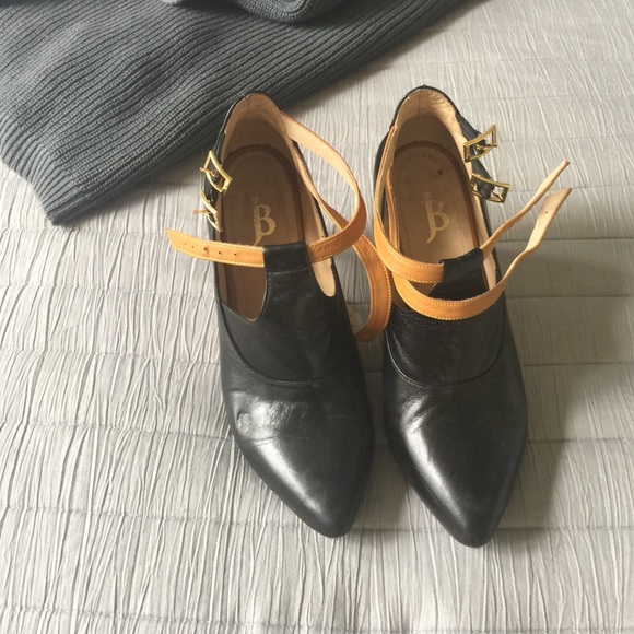 Julie Bee black bootie