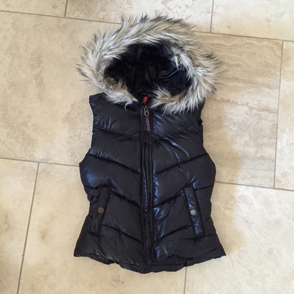 black puffy vest