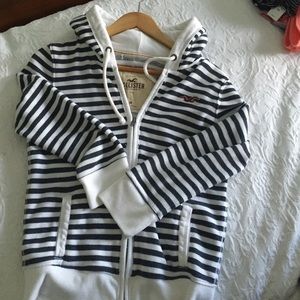 Hollister 3/4 sleeve zip hoodie
