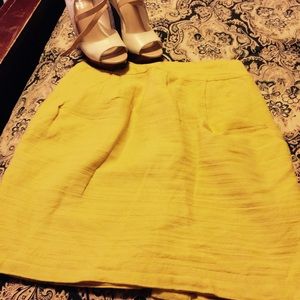 Yellow mini skirt