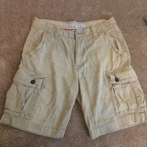 Men's American Eagle cargo shorts