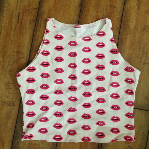 American apparel lip crop top