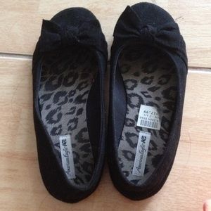 Black flats