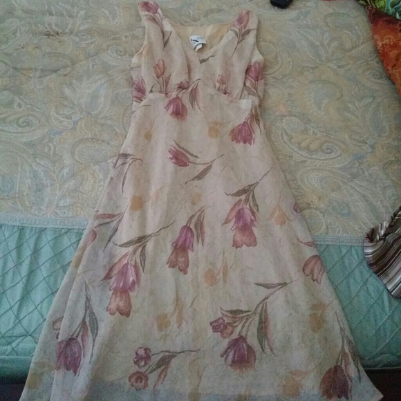 Floral lined sundress