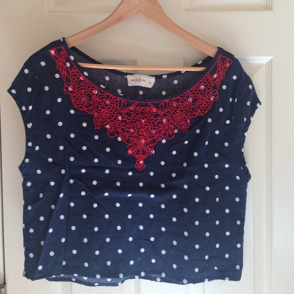 Abercrombie & Fitch top