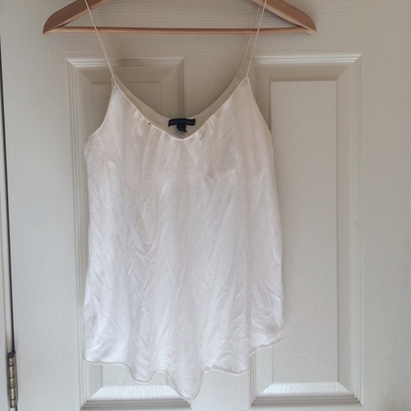 American Eagle cream colored tank