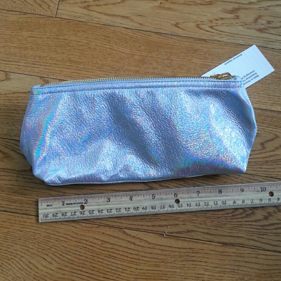 NWT AMERICAN APPAREL POUCH