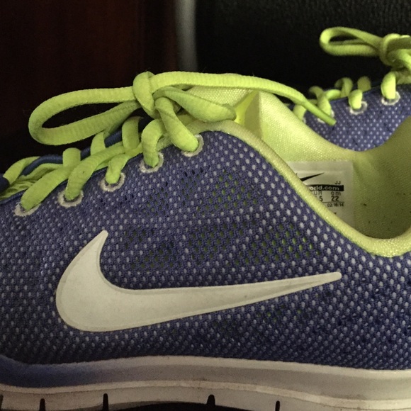 Nike free runs 5.0 - Picture 3 of 4