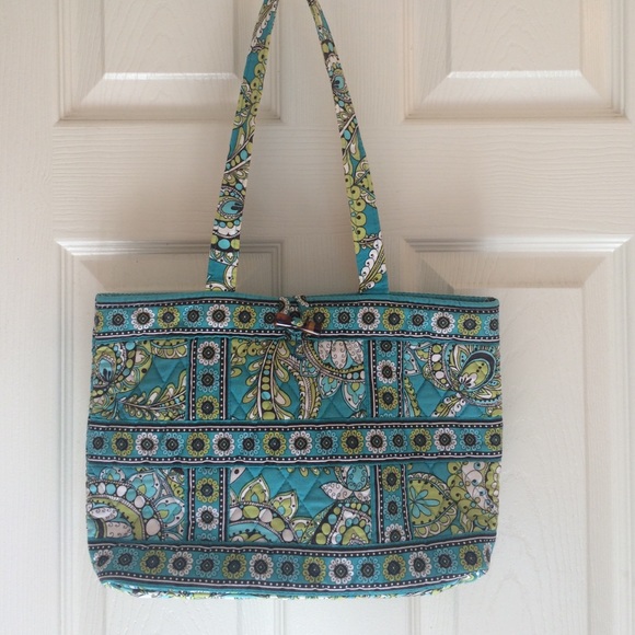 Vera Bradley tote bag