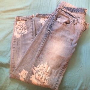 Free People flower jeans size 26/0