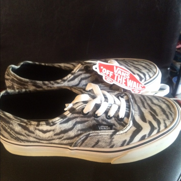 Vans sneakers- zebra print