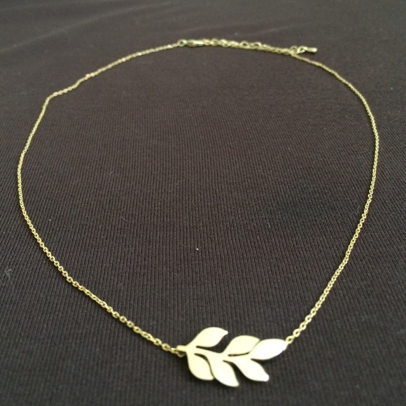 Gold Leaf "Bar" Necklace - Picture 2 of 3