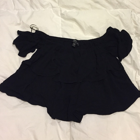 Black crop top
