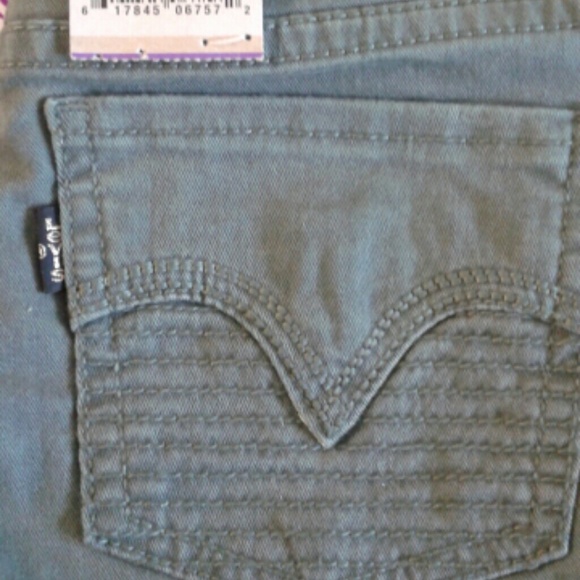 Super cute girls green Levi's denim leggings