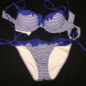 ABERCROMBIE AND FITCH BATHING SUIT, like new!