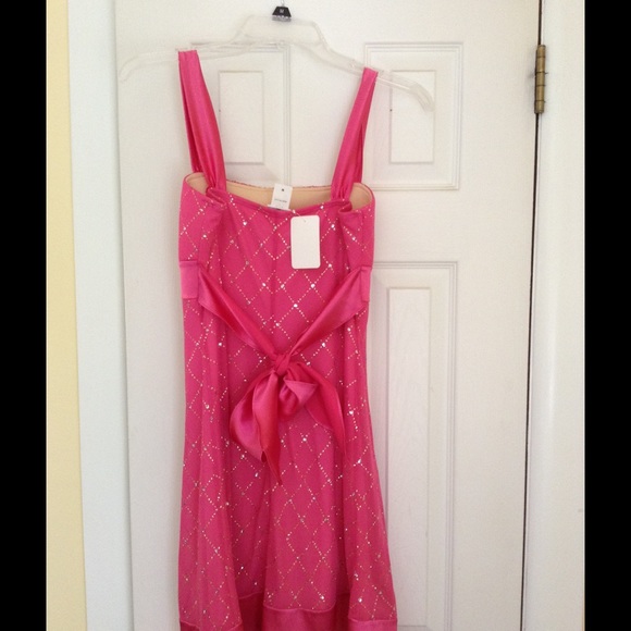 Cocktail dress - Picture 2 of 3