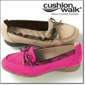 Avon Cushion Walk Loafer in Pink