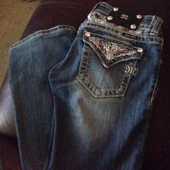 Size 25 miss me jeans!