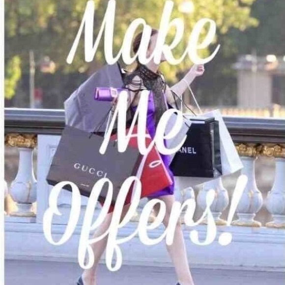 Accepting offers ! ☺️ check out my closet