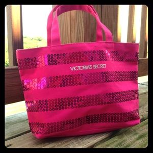 Small Victoria's Secret tote/ make up bag💋